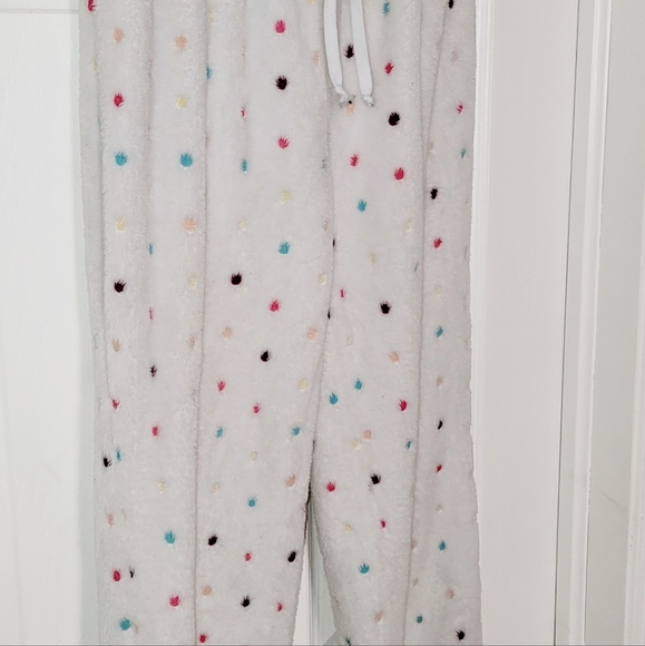 SOLD ✨️New House Coat Set - 3 Pcs✨️ - Picture 2 of 3